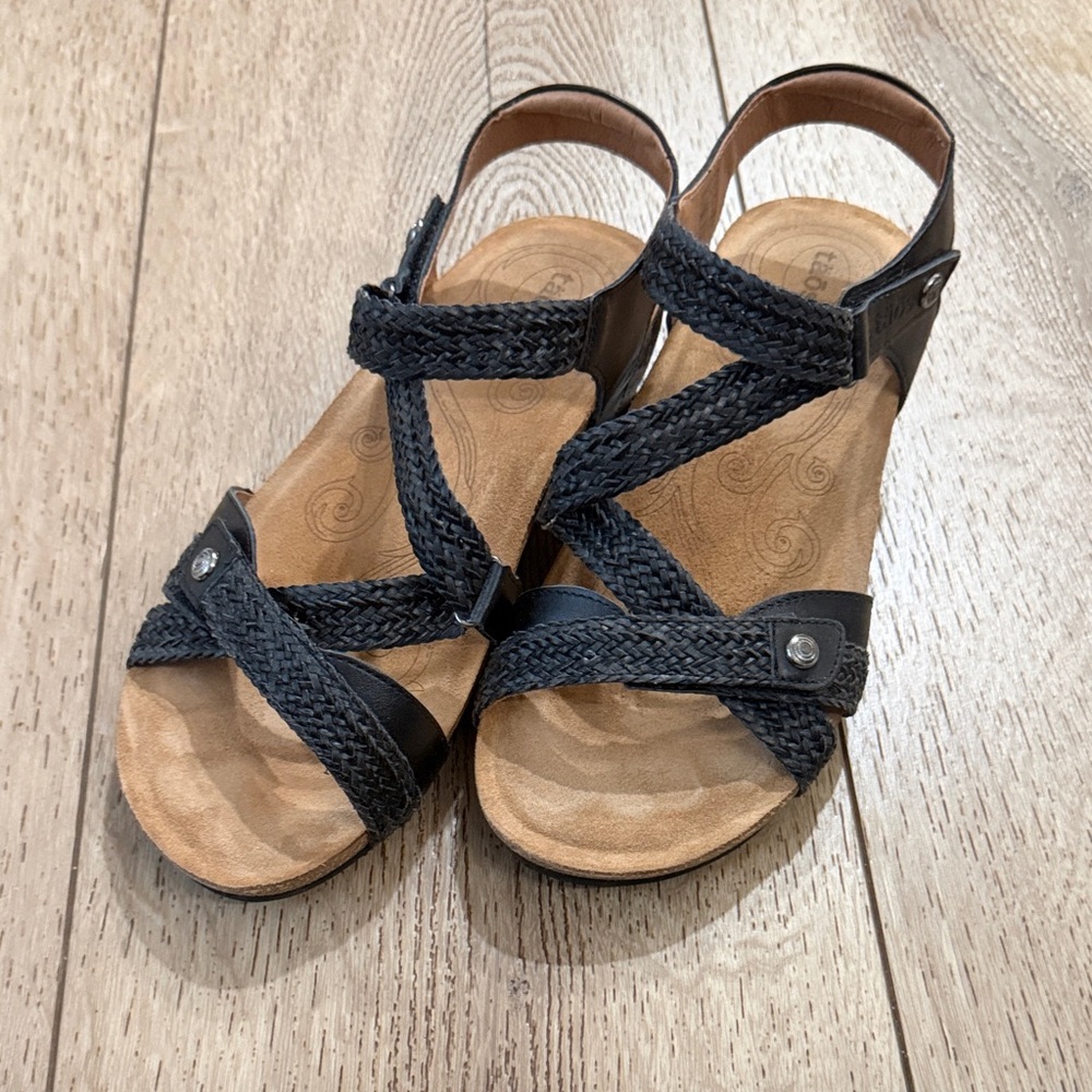 Taos Footwear Black Braided Leather Strap Sandals